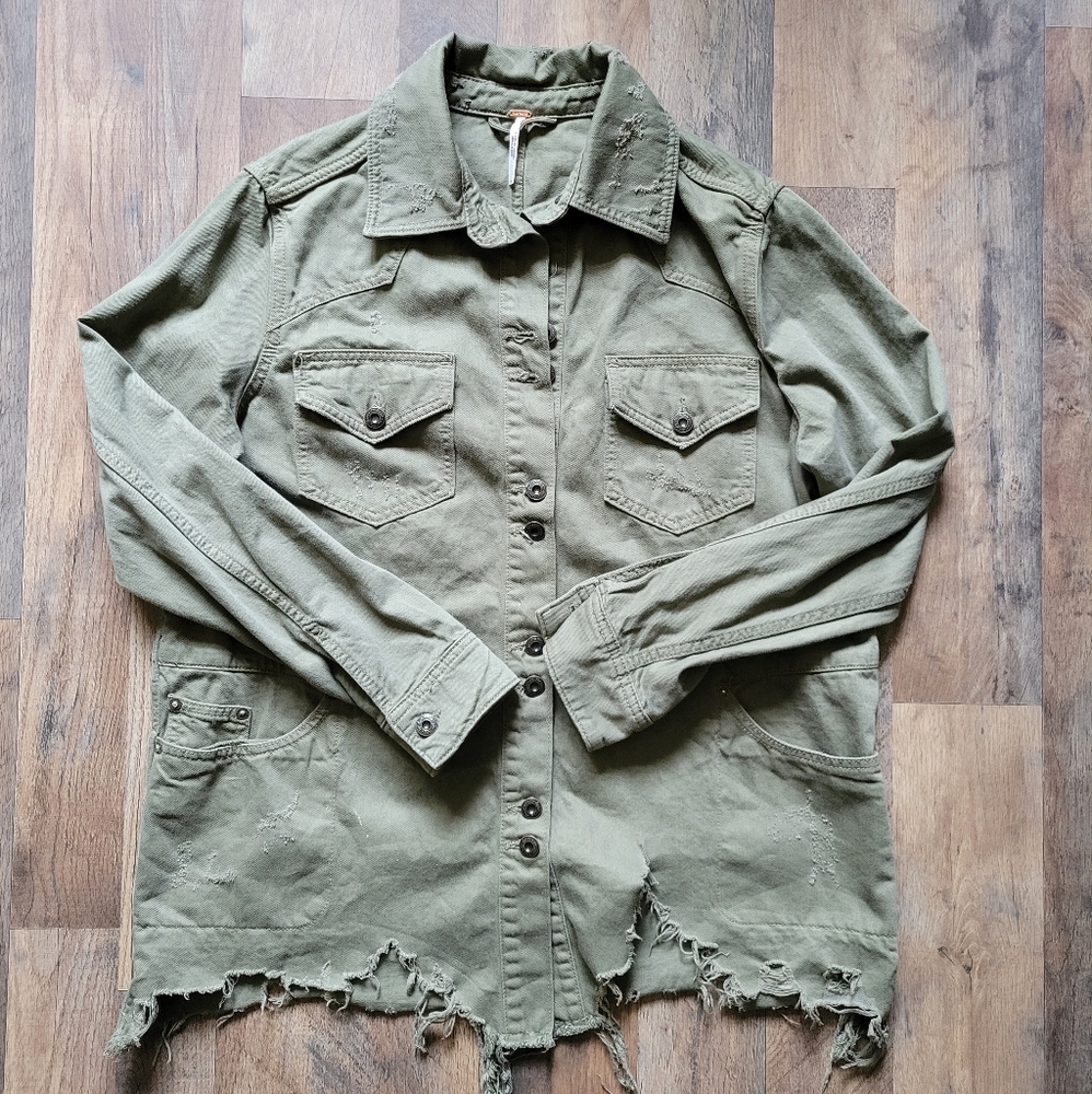 Free People Moonchild Distressed Denim Jacket / Shacket Olive Size Small - Picture 3 of 8